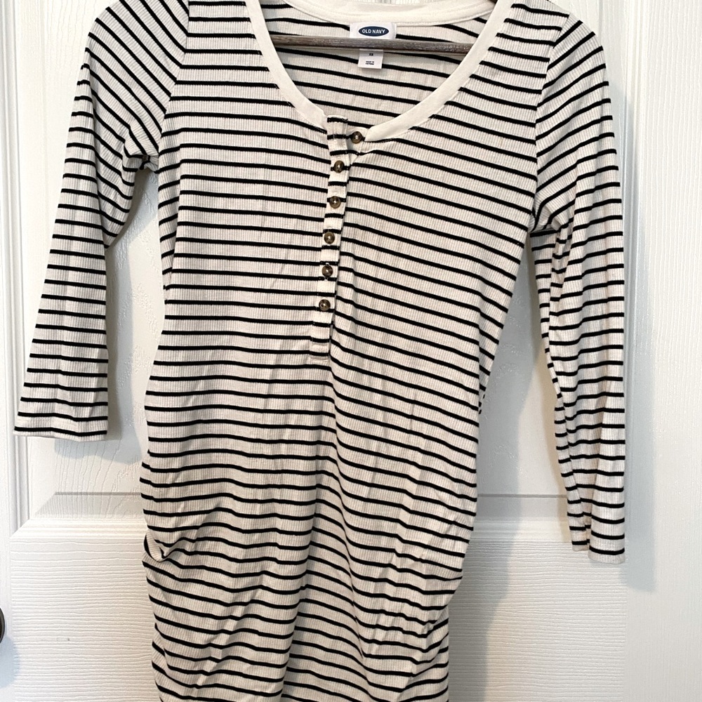 Women’s maternity top